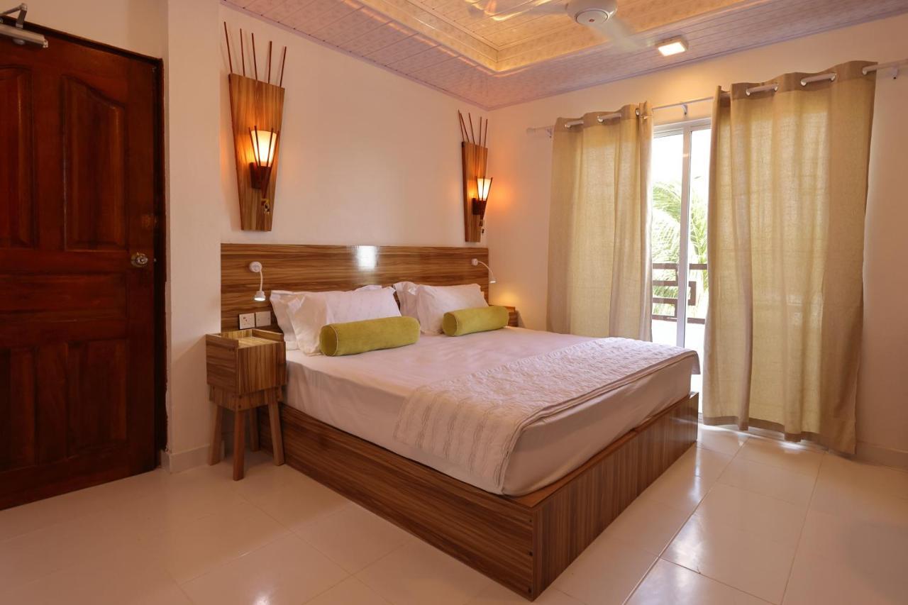 Hotel Batuta Maldives Fourson Thulusdhoo Exterior foto